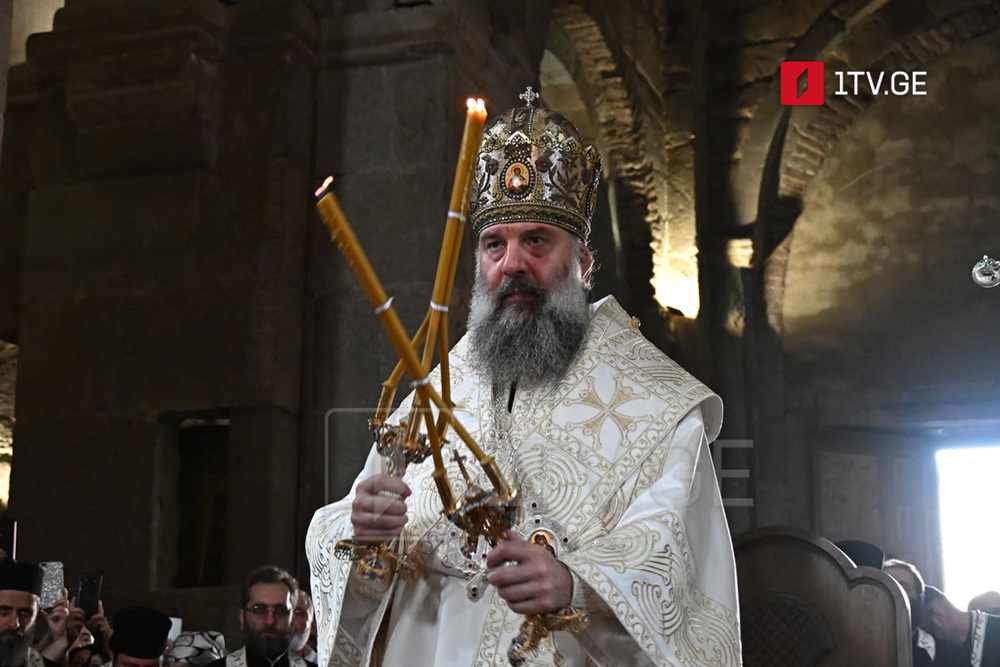 შიო მესამე – ამ სამყაროში არაფერი დაწერილა იმაზე დიდებული, რაც არის იოანეს სახარების პირველი თავი, სადაც ნათქვამია, რომ სიტყვა არის ღმერთი, სიტყვა ღვთისა არის ღმერთი და ეს სიტყვა იწოდებოდა იესო ქრისტედ