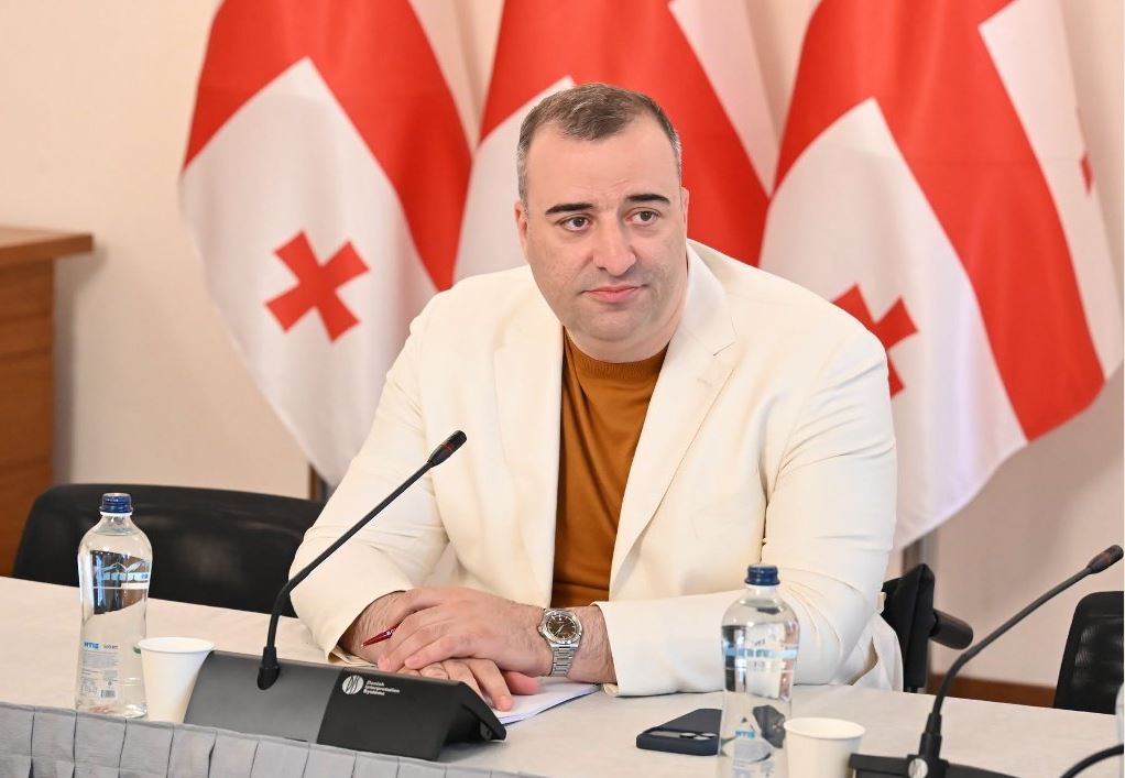 რატი იონათამიშვილი – ბიძინა ივანიშვილის ქველმოქმედებაზე შეტევა და სიცრუის გავრცელება გარე ძალების აგენტებით დაკომპლექტებული რადიკალური ოპოზიციის საქმიანობის მნიშვნელოვანი კომპონენტია