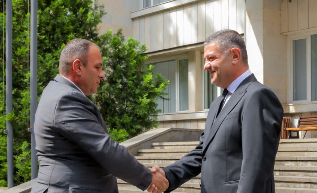საქართველოს სასაზღვრო პოლიციის უფროსი დავით თამაზაშვილი სომხეთის ეროვნული უსაფრთხოების სამსახურის სასაზღვრო ჯარების მეთაურს შეხვდა