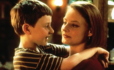 პატარა ადამიანი ტეიტი (U)