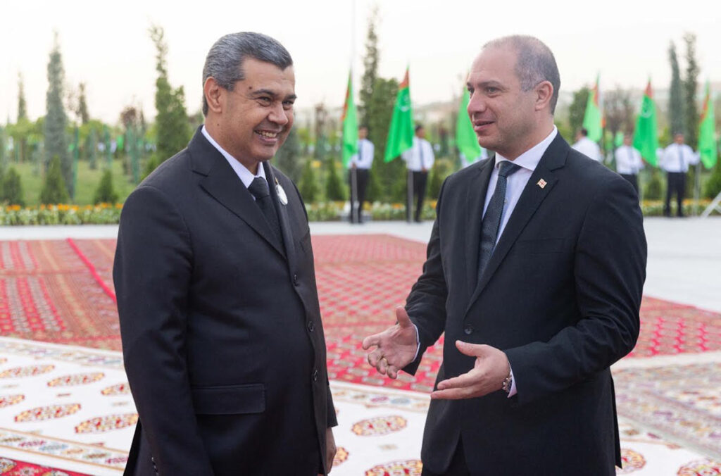 გივი მიქანაძემ თურქმენეთის სახელმწიფო არქიტექტურისა და სამოქალაქო ინჟინერიის ინსტიტუტის გახსნის ღონისძიებაში მიიღო მონაწილეობა