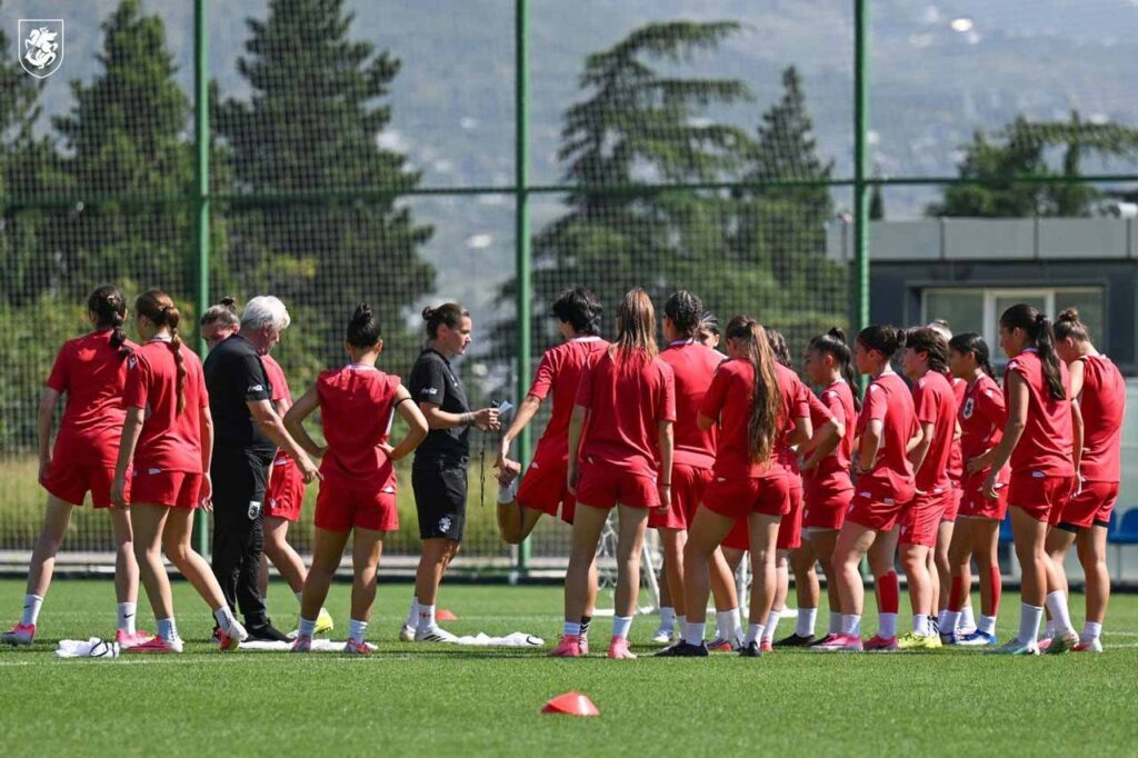 საქართველოს 17-წლამდე გოგონათა ნაკრები აზერბაიჯანში გაემგზავრა #1TVSPORT