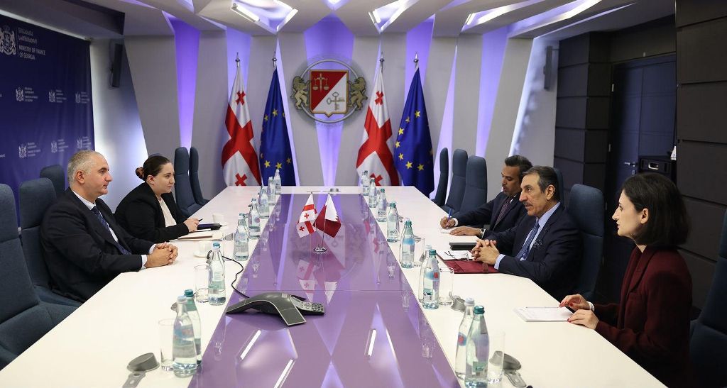 ფინანსთა მინისტრი კატარის სახელმწიფოს საგანგებო და სრულუფლებიან ელჩს შეხვდა
