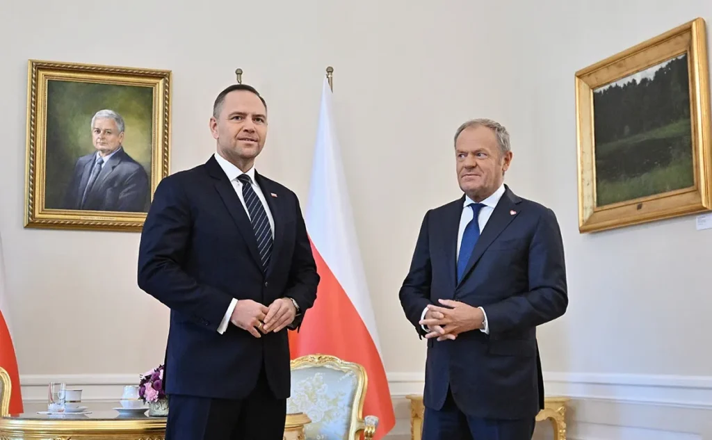პოლონეთის პრეზიდენტმა და პრემიერ-მინისტრმა „ტერიტორიის დათმობის“ საკითხზე ერთმანეთი გააკრიტიკეს