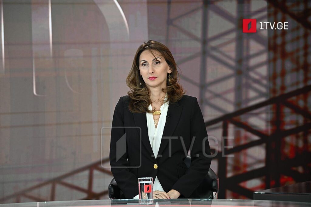 ეკა ლალიაშვილი – მნიშვნელოვანია, ნელ-ნელა ქალაქმა იფიქროს სატრანსპორტო ნაკადების ჭკვიანი სისტემებით მართვაზე, ნუ გვექნება მოლოდინი, რომ ამით 100%-ით შეიძლება, განიტვირთოს, მაგრამ დიდ პროგრესს მოგვცემს