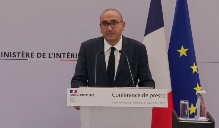 საფრანგეთის შინაგან საქმეთა მინისტრი აცხადებს, რომ ქვეყანაში მოსწავლეთა პროტესტი ფართო მასშტაბს იძენს და მასთან ერთად ძალადობაც იზრდება