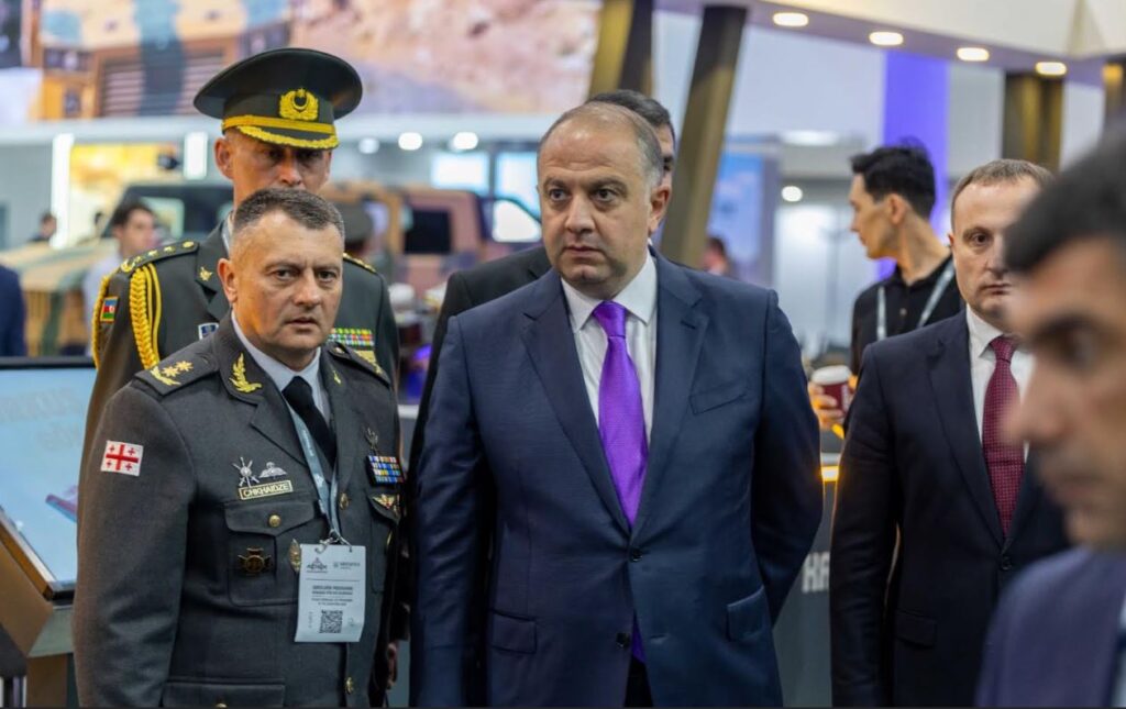 საქართველოს თავდაცვის მინისტრი ბაქოში თავდაცვის მე-6 საერთაშორისო გამოფენას ADEX 2026 დაესწრო