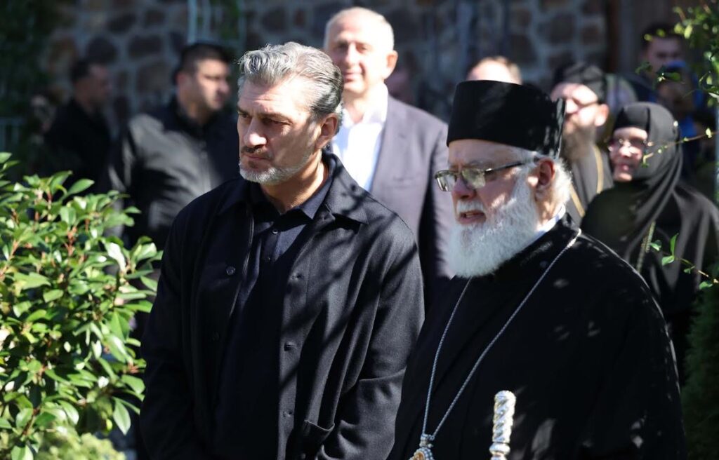 საქართველოს პრეზიდენტმა პირველ ლედისთან ერთად ბათუმში წმინდა მატათა მოციქულის სახელობის საეკლესიო კომპლექსი მოინახულა