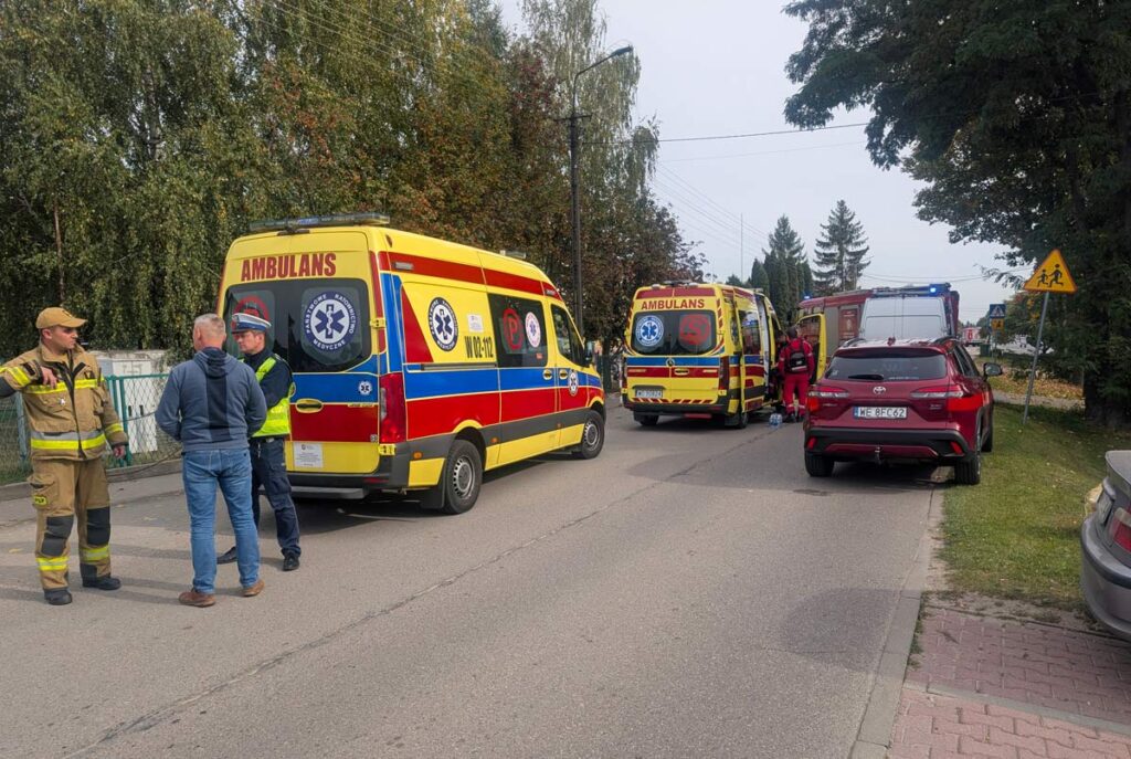 პოლონეთში სკოლებში ბოლო ორ დღეში მეორე თავდასხმა მოხდა, ლეშჩიდულ-ნოვინიში 15 წლის მოზარდმა ქალი მოკლა