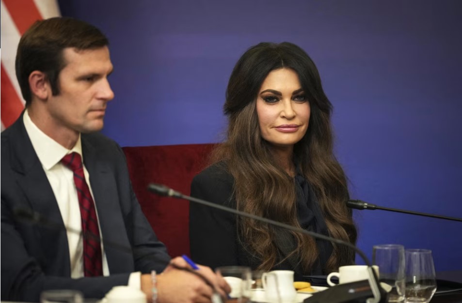 თეთრმა სახლმა საბერძნეთში აშშ-ის მოქმედ ელჩს, კიმბერლი გილფოილს გადადგომა მოსთხოვა