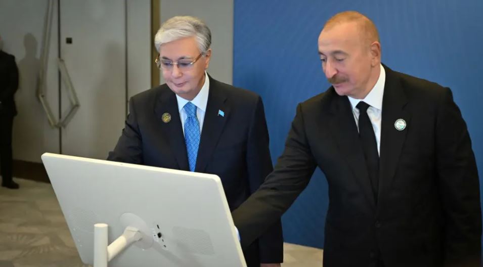 ყაზახეთისა და აზერბაიჯანის პრეზიდენტებმა ტრანსკასპიური ოპტიკურ-ბოჭკოვანი საკომუნიკაციო ხაზის გახსნაში მიიღეს მონაწილეობა