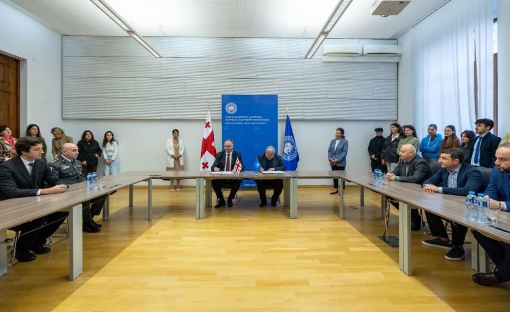 თავდაცვის სამინისტროსა და თბილისის სახელმწიფო უნივერსიტეტს შორის თანამშრომლობის მემორანდუმი გაფორმდა