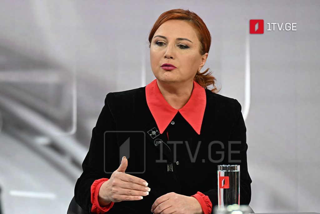 თამარ მახარაშვილი – ერთია, როცა გეგმავ, რომელი 150 ან 300 სკოლაა წლის პრიორიტეტი, მეორეა – სამხარაულის დასკვნა, რომ შენობა მეოთხე კატეგორიისა, ეს ნიშნავს მყისიერ ევაკუაციას, წინასწარ პროგნოზს ვერავინ დადებს