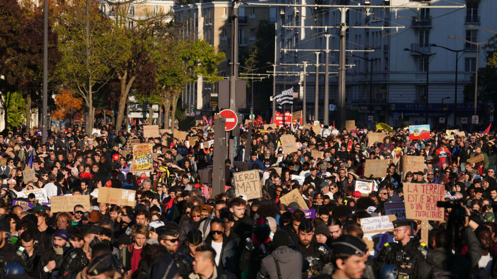 საფრანგეთის შინაგან საქმეთა სამინისტროს ცნობით, 31 ოქტომბრის საპროტესტო აქციების დროს დაპატიმრებულთა რაოდენობამ 500-ს გადააჭარბა