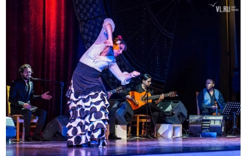 2 сентября на сцене «Блэк Си Арена» выступит легендарная танцовщица Ла Монета