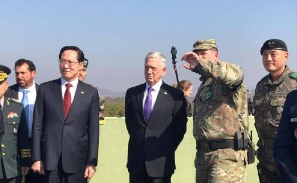 Глава Пентагона посетил демилитаризованную зону на границе с КНДР