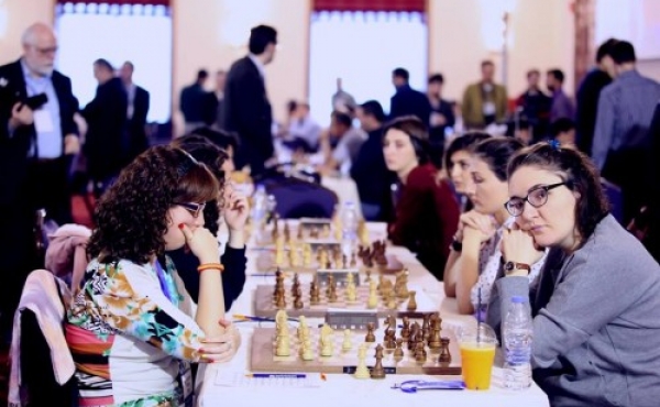 Женская сборная Грузии по шахматам победила испанок 4:0 и вышла на второе место
