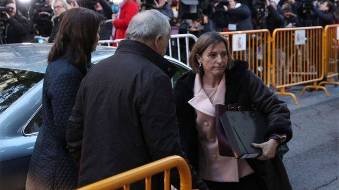Верховный суд Испании допросил бывшего спикера каталонского парламента