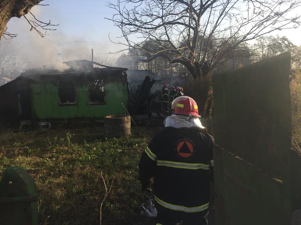 Жертвой пожара в Ланчхутском районе стал мужчина 80 лет