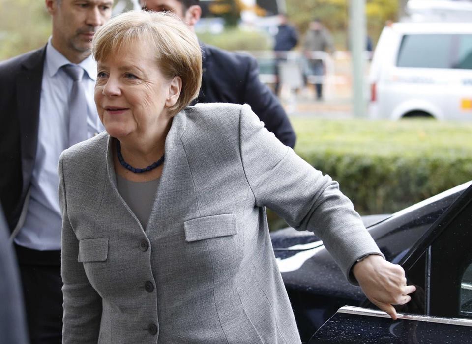 Переговоры по созданию коалиции в Германии провалились
