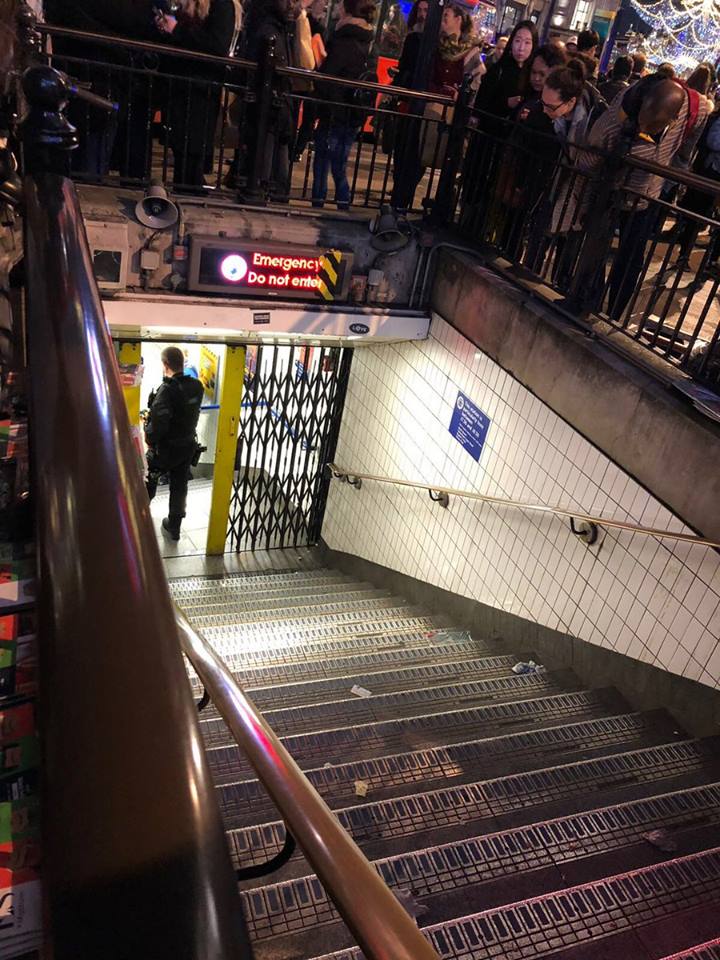 Полиция эвакуировала станцию лондонского метро Oxford Circus из-за вероятной перестрелки