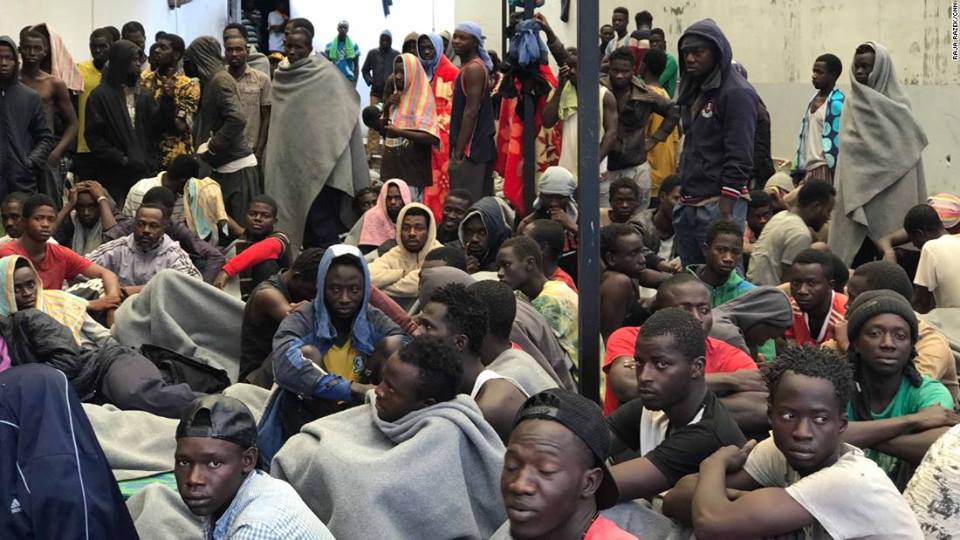 Լիբիայում անօրեն ներգաղթյալներին վաճառում են որպես ստրուկների. CNN