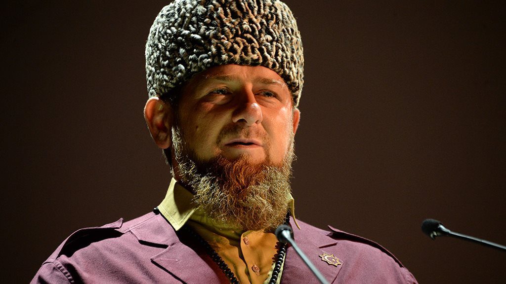Кадыров предложил передать прах Сталина Грузии