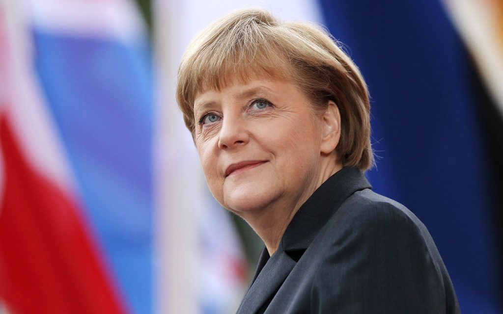 Angela Merkel - Gürcüstan, Moldova və Ukrayna ilə asosiasiya razılaşmasının qüvvədə olmasına sevinirəm
