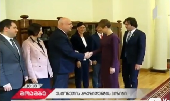 Президент Эстонии встретилась с представителями парламентского большинства и меньшинства