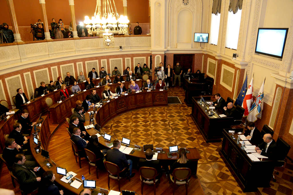 Sakrebulo votes for return of budget project to City Hall