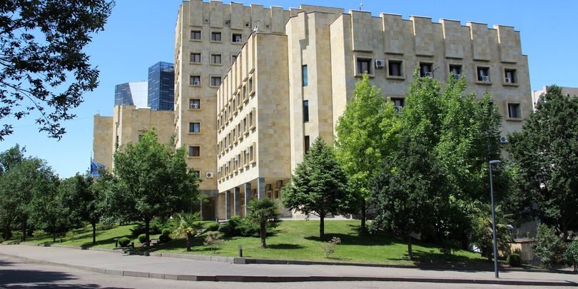 Расследование, в рамках которого были опрошены Дмитрий Кумсишвили и Зураб Алавидзе, началось в марте