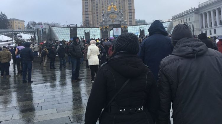 "Кофе на Крещатике" - В центре Киева проходит акция против Саакашвили