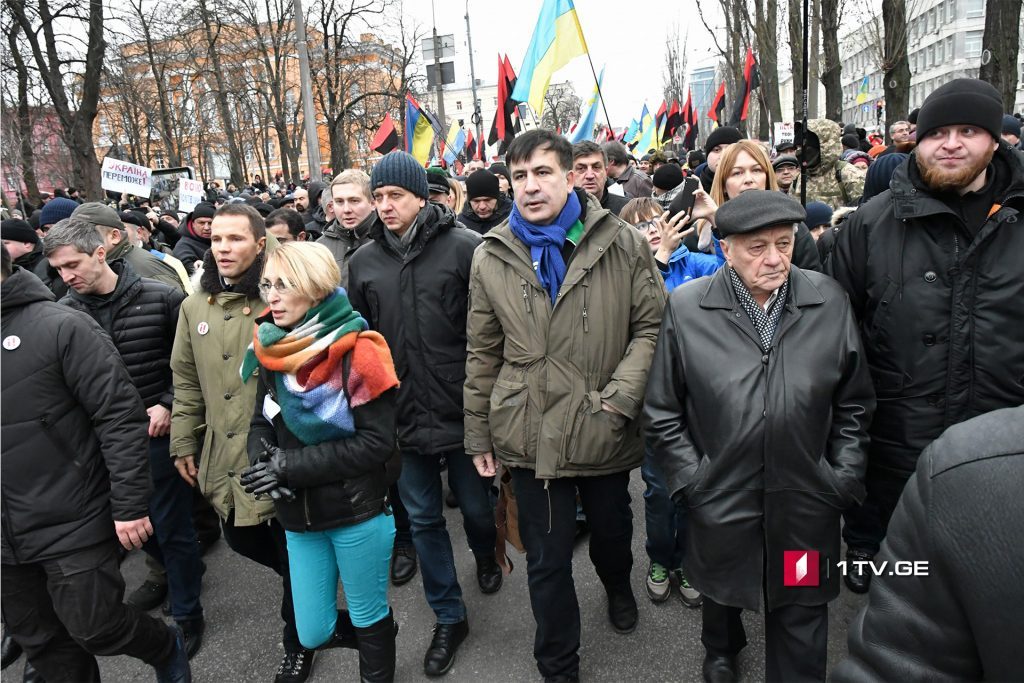 Саакашвили предложил Порошенко встретиться в присутствии видеокамер