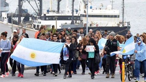 В аргентине выступают против прекращения поисков подводной лодки
