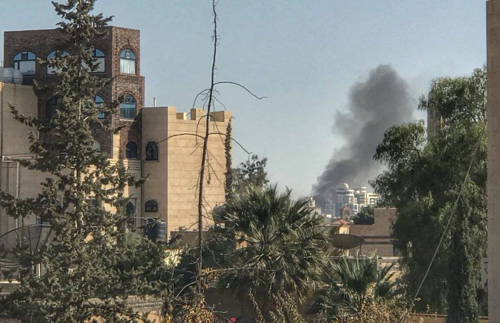 В столице Йемена разбомбили аэропорт