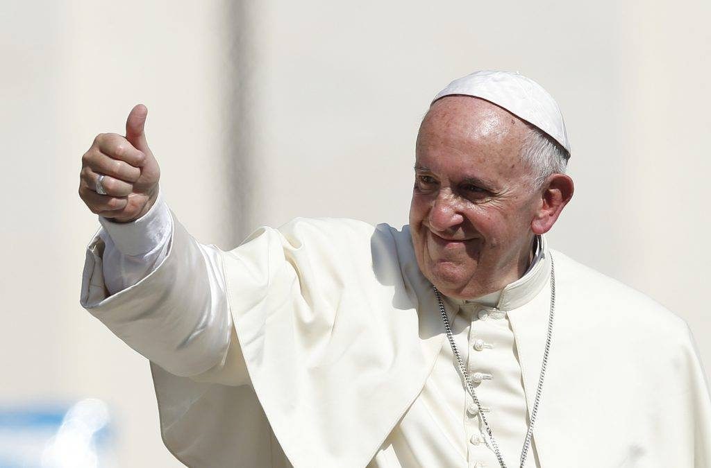 Римский Папа Франциск обратился к пастве перед Рождеством