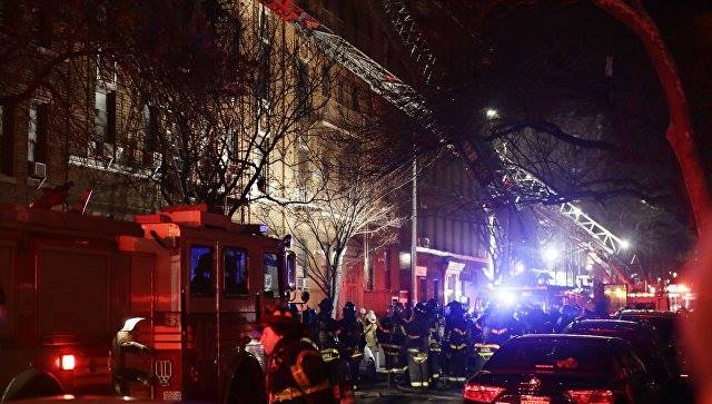 Նյու Յորքի բնակելի շենքերից մեկում բռնկված հրդեհի հետևանքով առնվազն 12 մարդ է մահացել