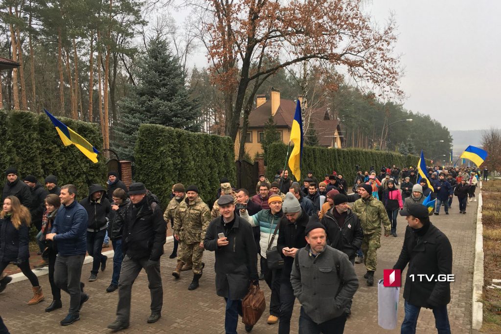 Ukrainians continue protesting in Kiev after police recaptures Mikheil Saakashvili