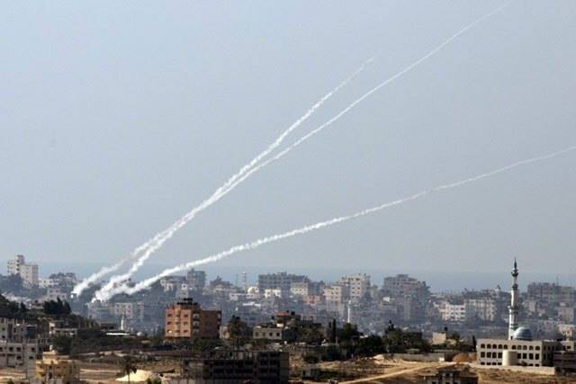 İsrail aviasiyası Qəzza zolağını bombaladı