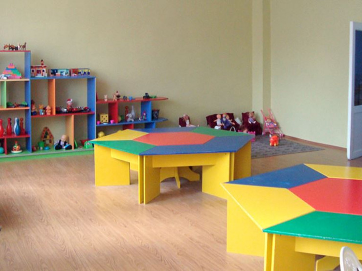 По информации агентства управления детскими садами, воспитательный процесс приостановлен в еще одном детском саду