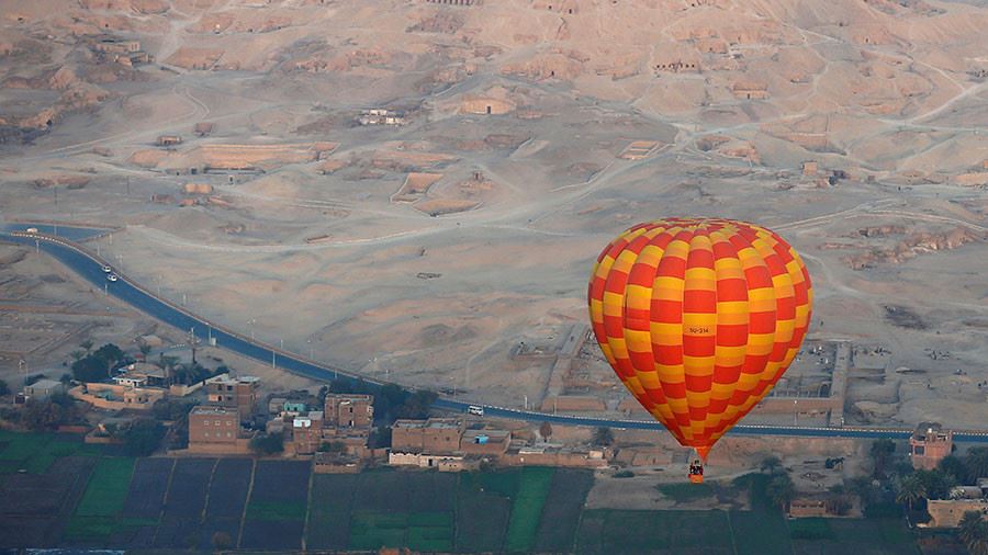 В Луксоре упал воздушный шар с туристами, погиб человек