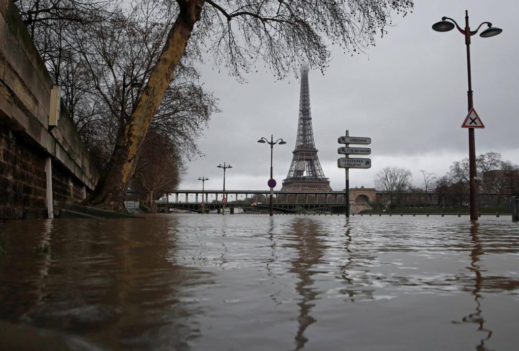 Ջրհեղեղ Ֆրանսիայում. Սենան ու Ռեյնը դուրս են եկել ափերից