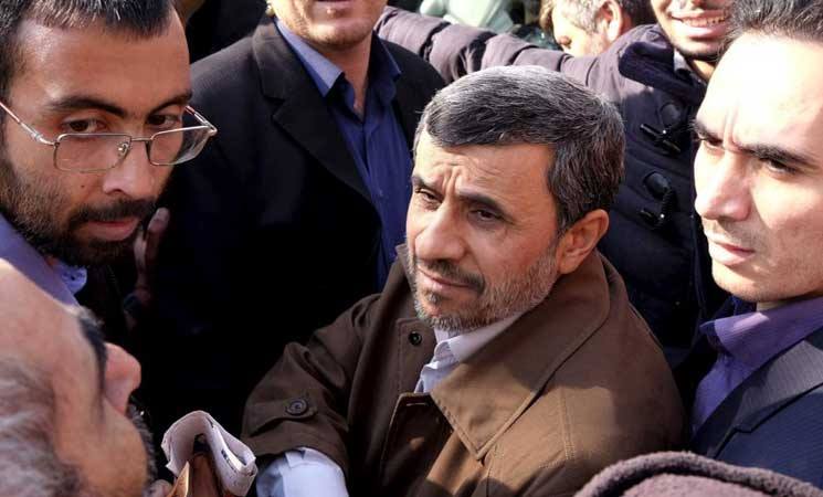 Yayılan məlumata görə, İranda sabiq prezident Əhmədi Necad həbs edildi