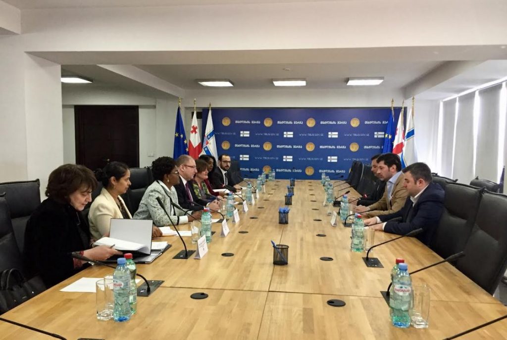 Tbilisinin meri Dünya Bankının vitse-prezidenti ilə görüşdü