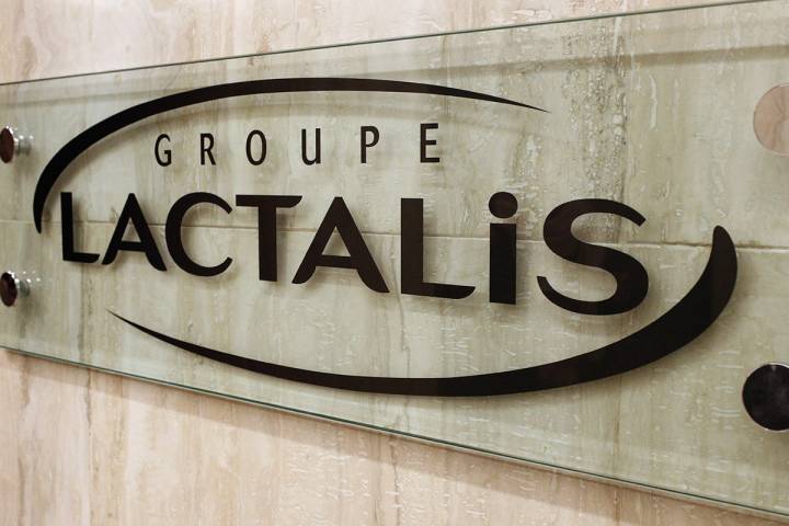 Родители грудных детей судятся с французской компанией «Lactalis»