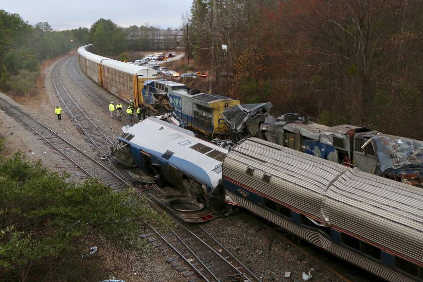 Հարավային Կարոլինայում գնացքի վթարը հավանաբար տեղի է ունեցել  գնացքներից մեկի սխալ մաներվի պատճառով