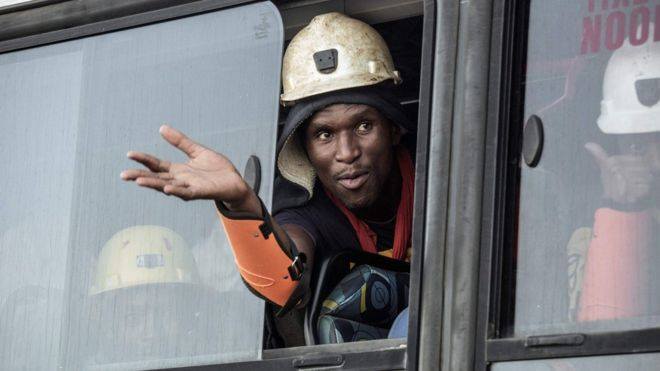 South Africa gold mine: All 955 trapped workers freed