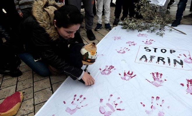 Fransada yaşayan kürtlər Türkiyə iqtidarının həyata keçirdiyi "Zeytin budağı" əməliyyatını etiraz etdilər