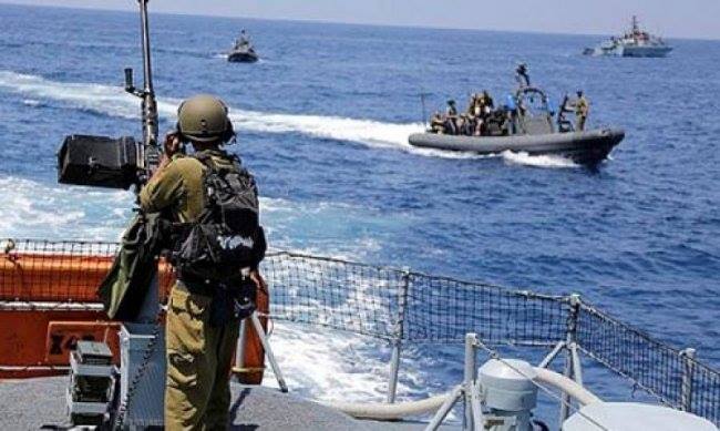 Израильские ВМС обстреляли лодку с палестинскими рыбаками