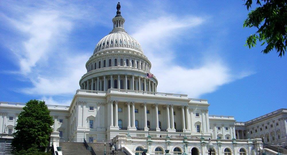 Американский сенат принял законопроект по бюджету